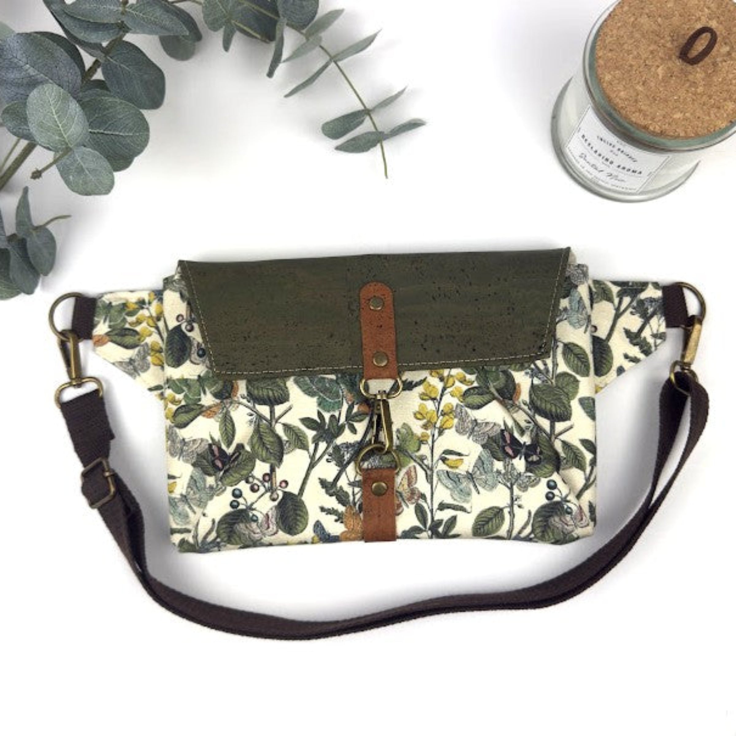 Haralson Hip Bag - Butterfly Garden (Green flap)