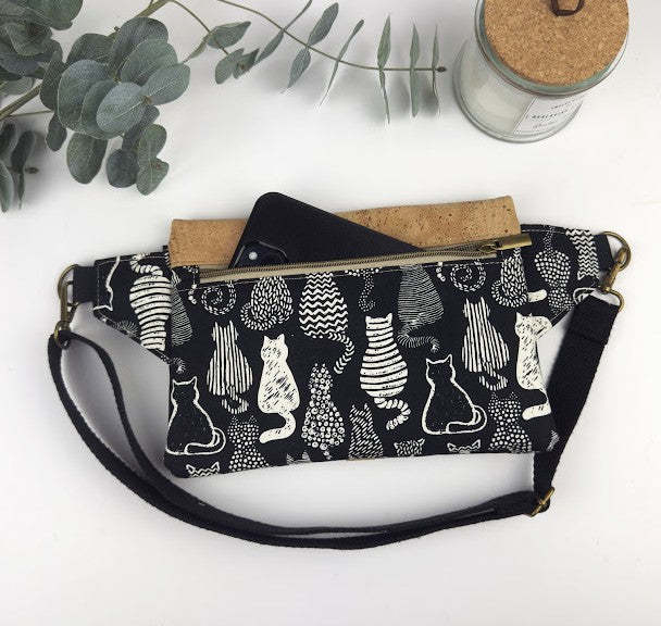 Haralson Hip Bag - Black Cat and Cork