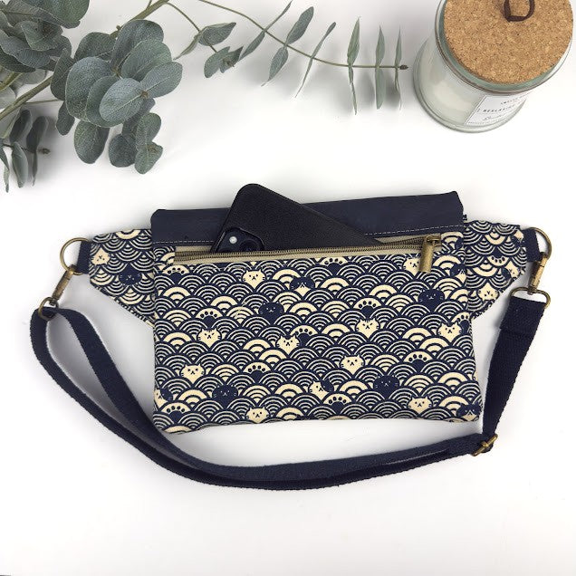 Haralson Hip Bag - Navy Blue Cats in Waves