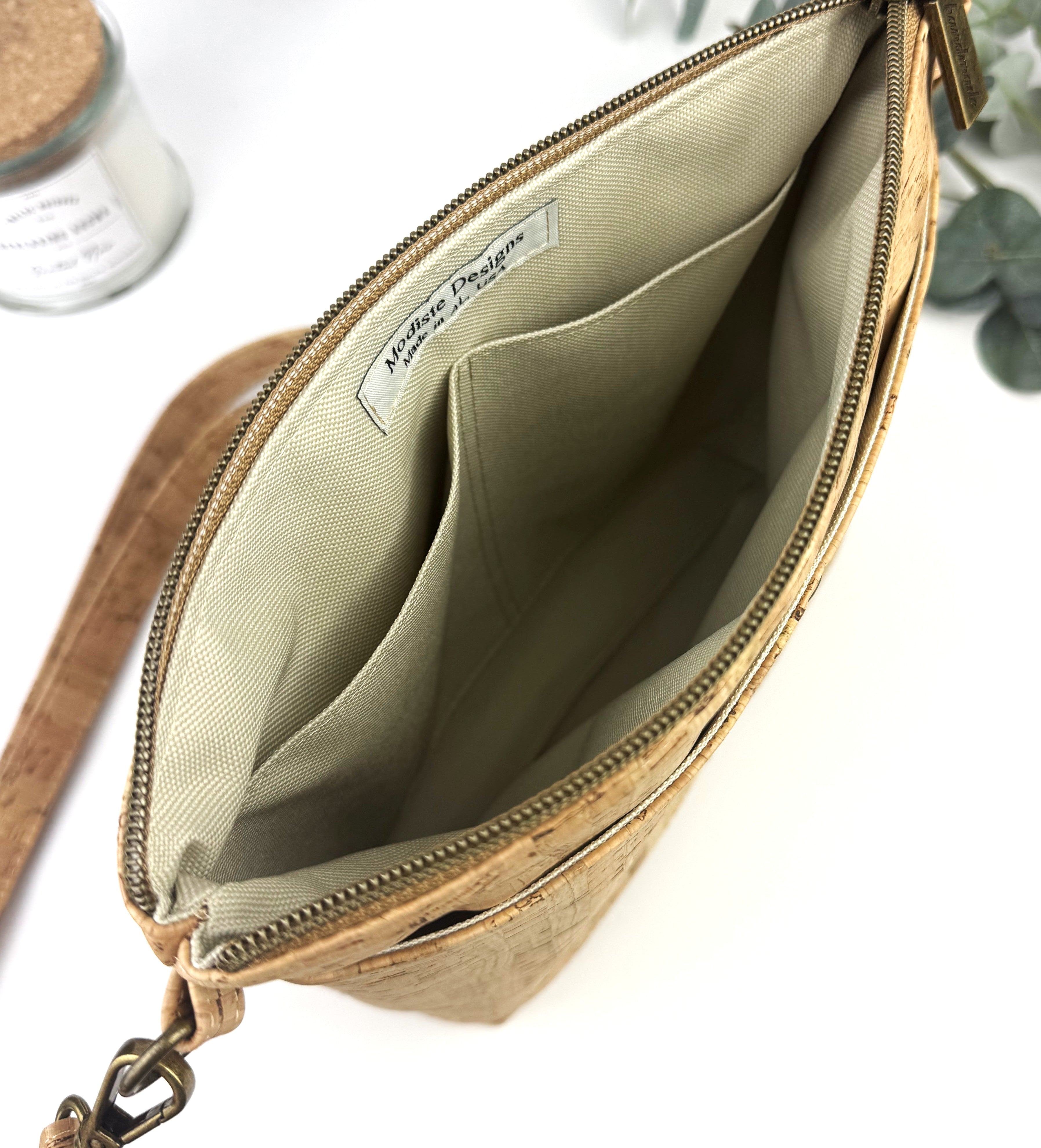 Alison - Rustic Cork