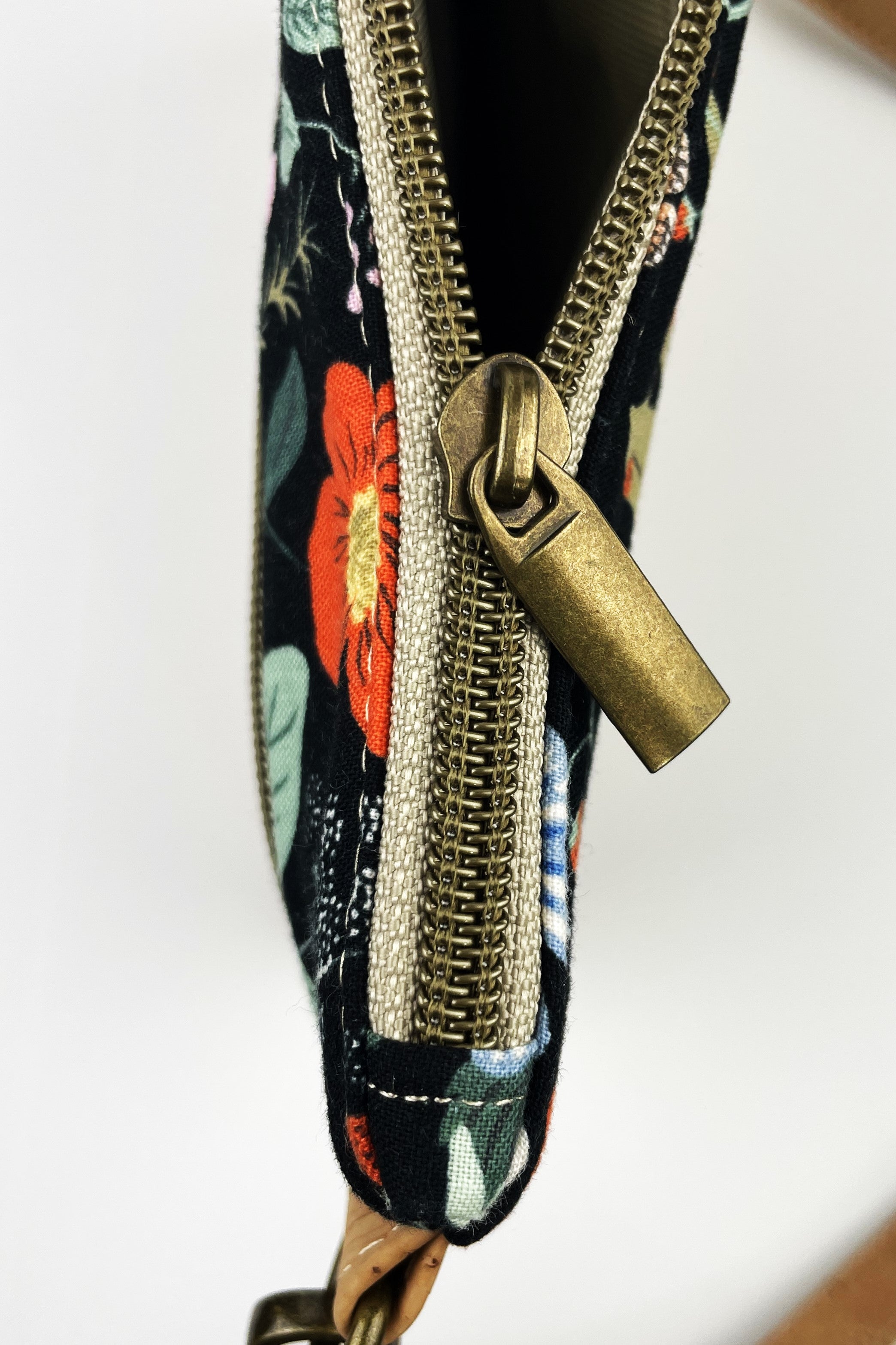 Slim Crossbody - Strawberry Fields