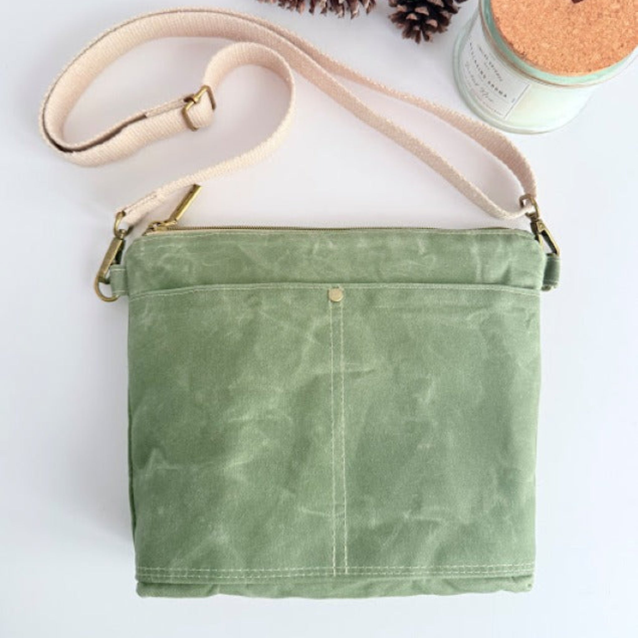 Green waxed canvas purse